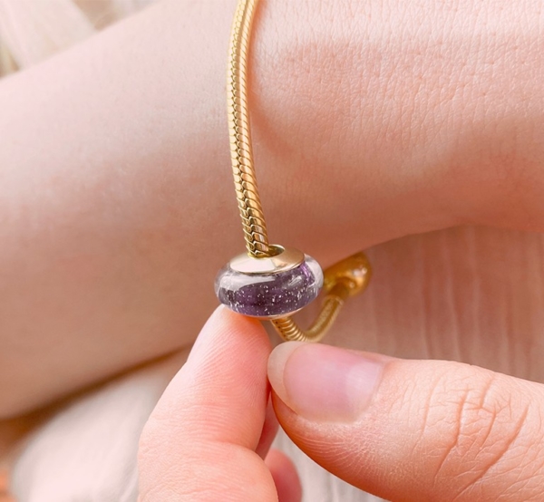 Charm Gold Purple