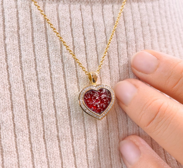 Halo HP Gold Ruby Halo HP Gold Ruby